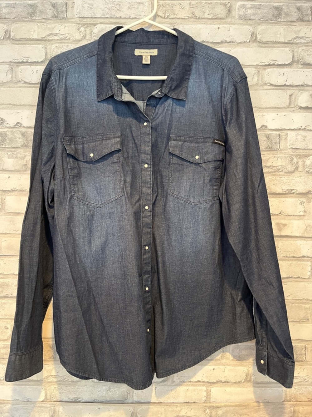 Calvin Klein Jeans women’s Dark Blue Denim Button-Up Shirt pearly snaps 2XL